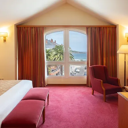 Hotel Hoyuela Santander