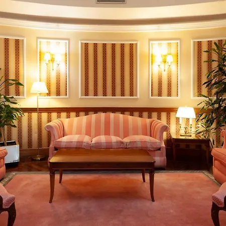 Hoyuela 4* Santander