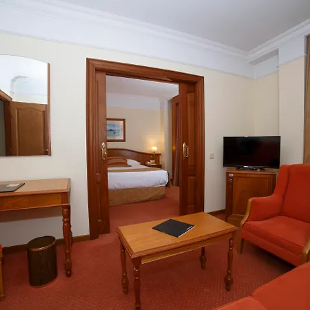 Hotel Hoyuela Santander