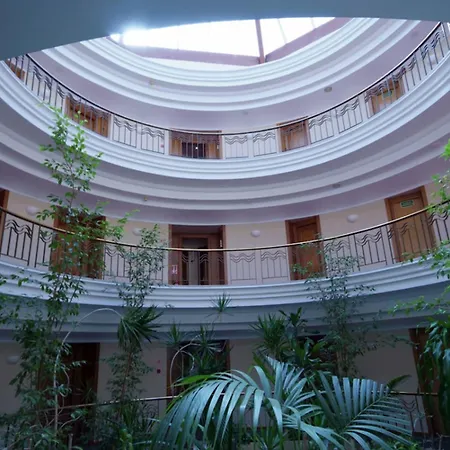 胡约拉酒店 酒店 4*